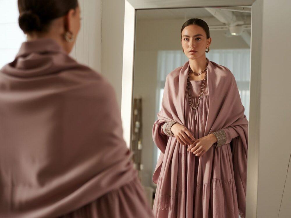 dobór szala do sukienki