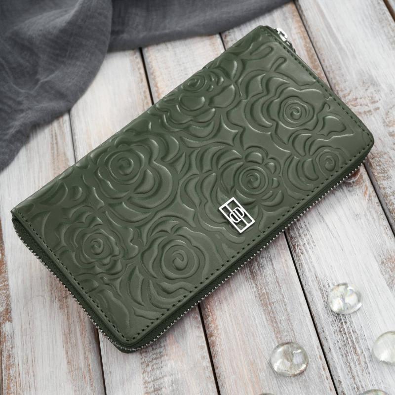 Dlaczego portfel to symbol troski i stylu